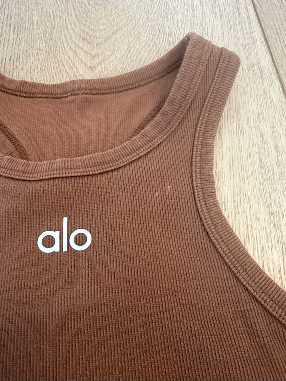 ALO Yoga Brown Ribbed Racerback Crop Top - Picture 2 of 3